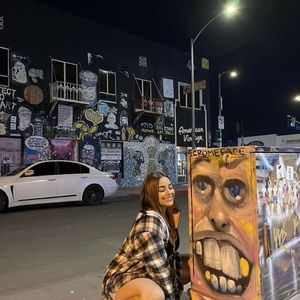 Meet your Posher, Evelyn